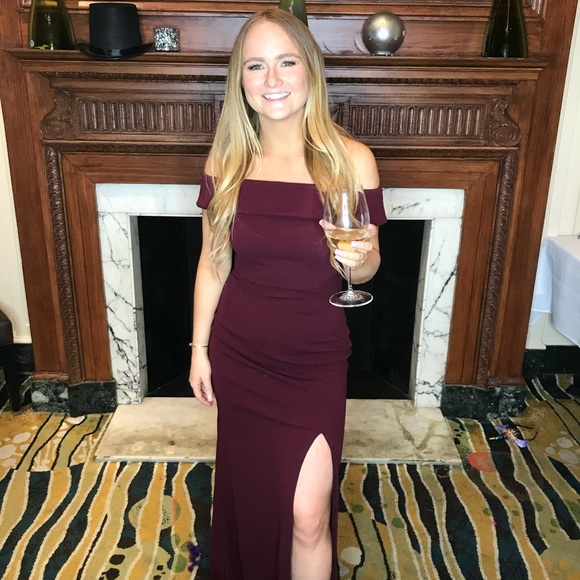 Meet your Posher, Danielle - Picture 1 of 1